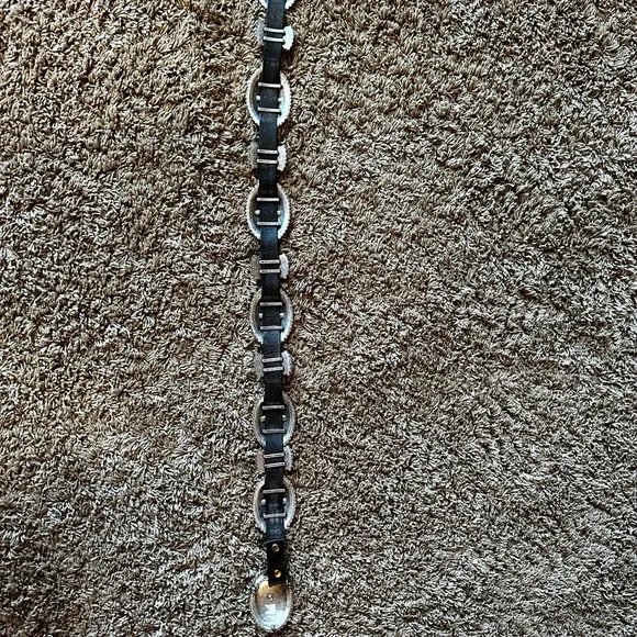 Silver Embellished Women's Belt - Picture 3 of 3